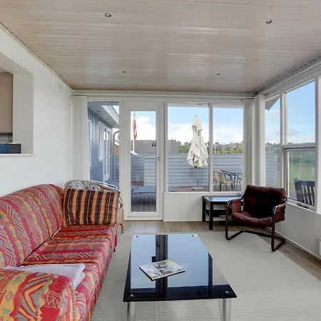 Three-bedroom In 펜션 *